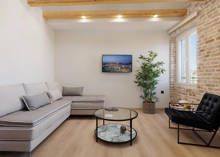 Vailato Loft شقة *
